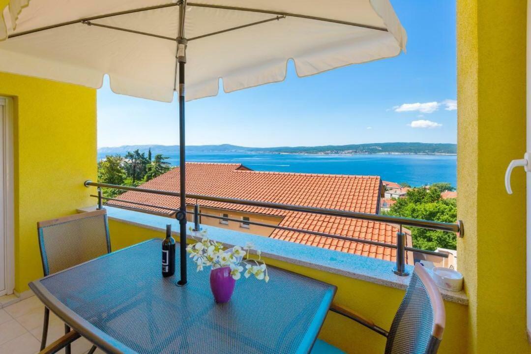 Apartment Crikvenica Eksteriør billede